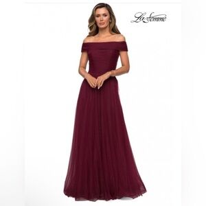 La Femme Tulle Off the Shoulder A-line Dress size 18 NWT